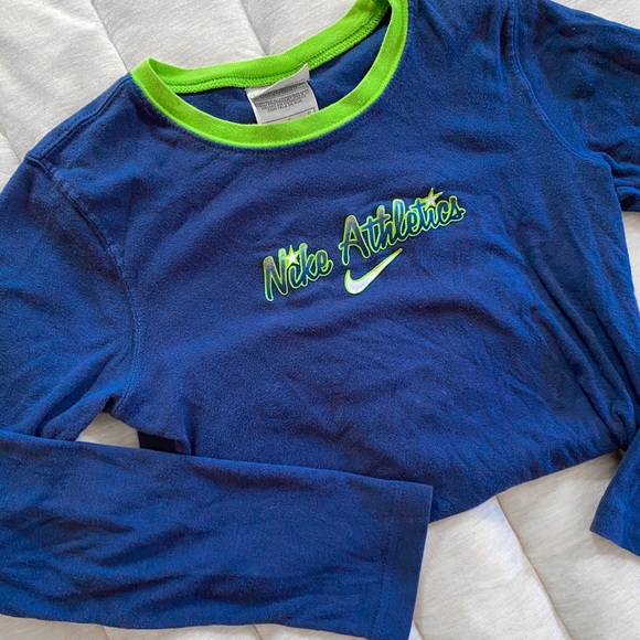 vintage nike tops